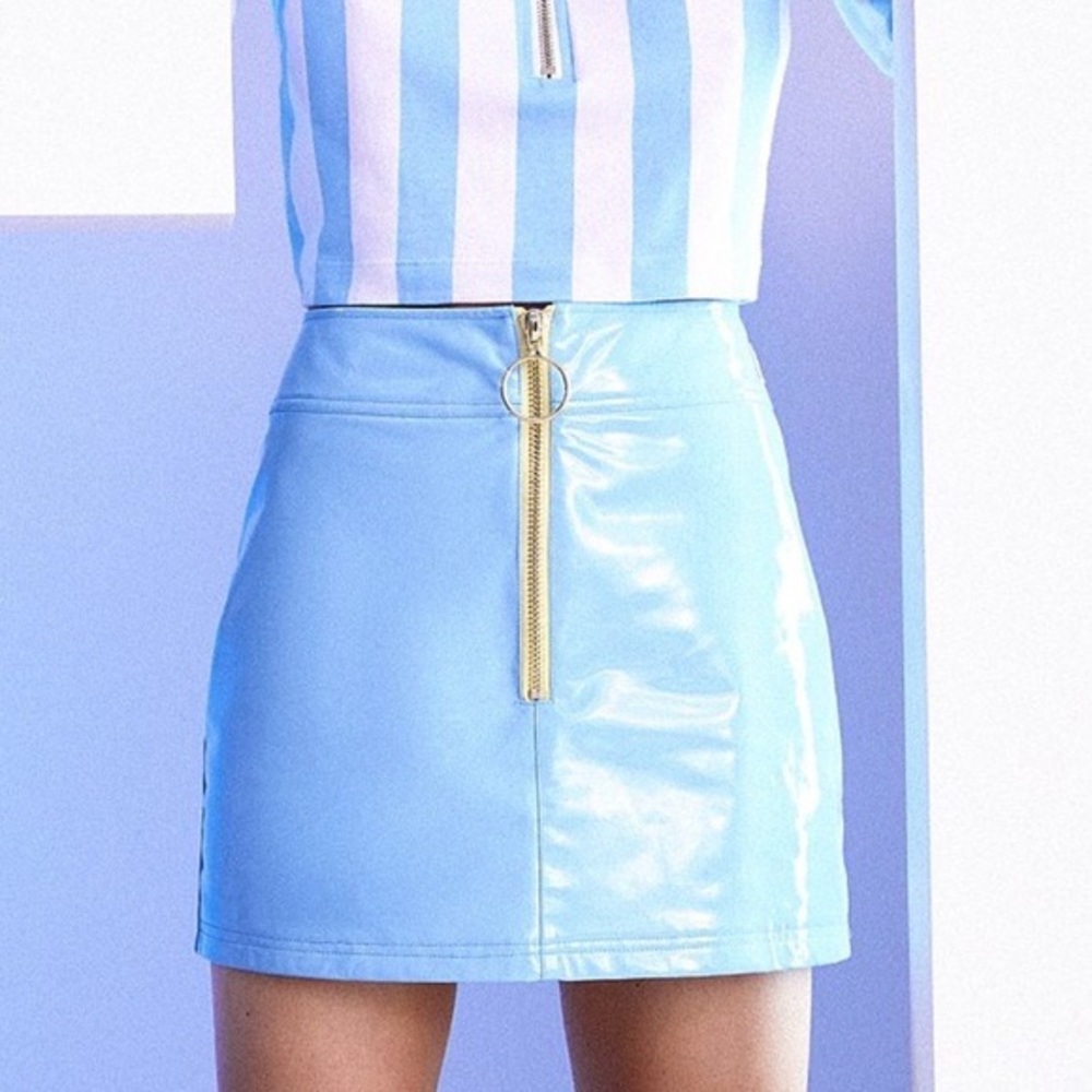 Fila patent mini skirt